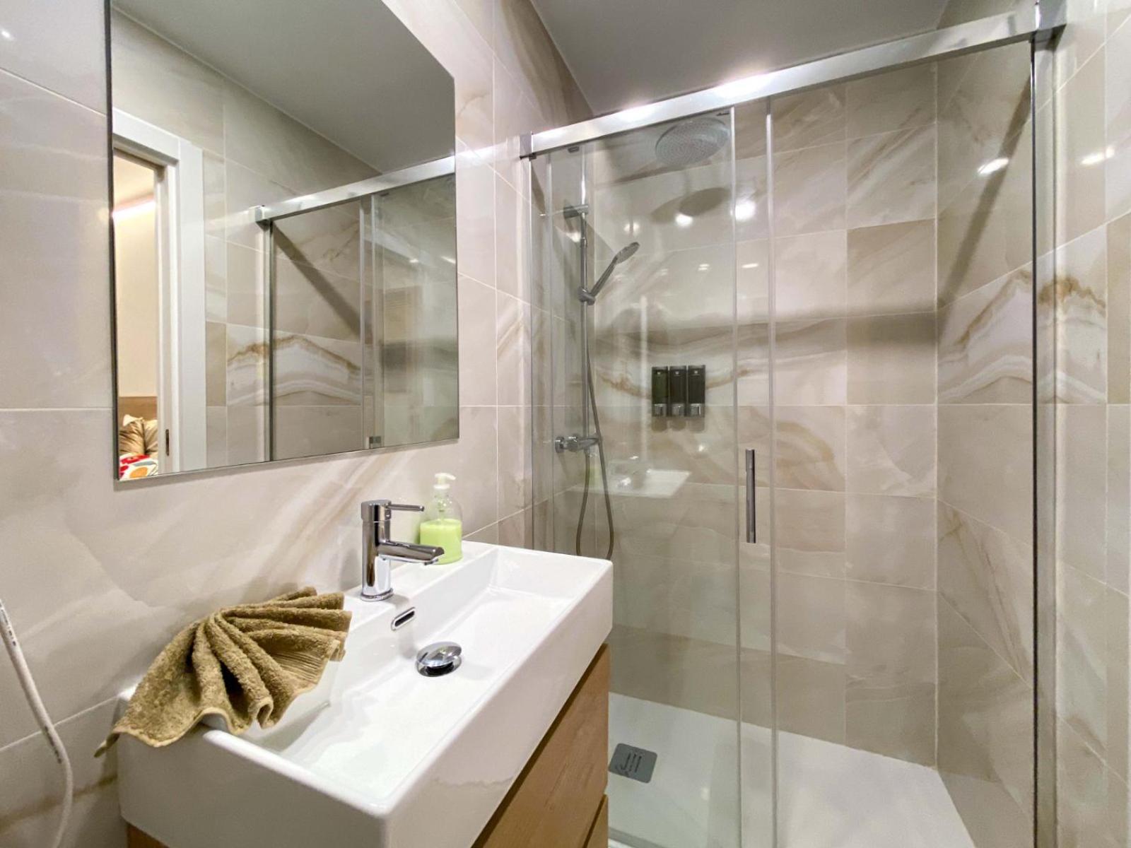 Appartement Refugio 2Br Y 2Ba Azca/Bernabeu à Madrid Extérieur photo